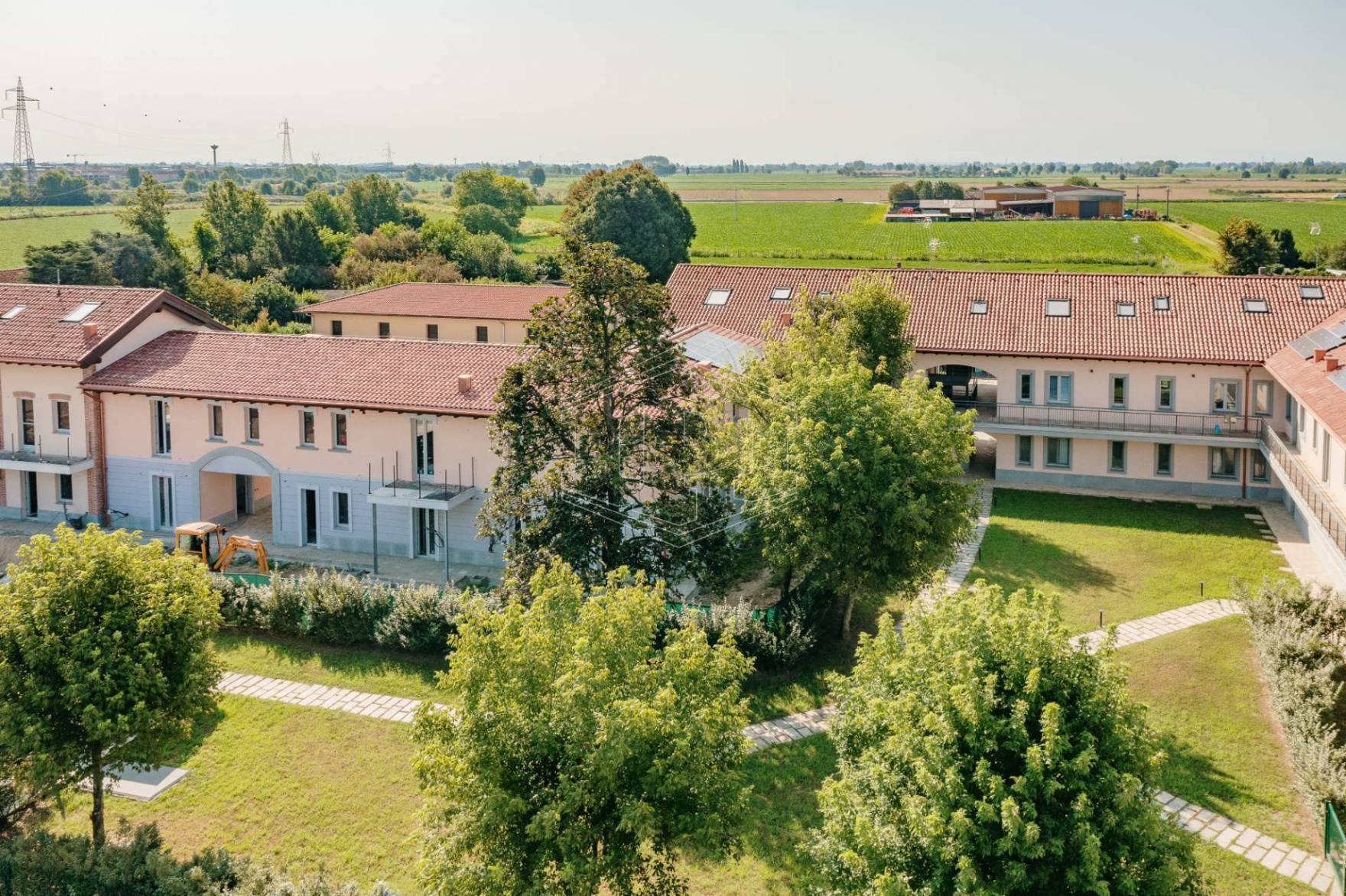 Villa a schiera con giardino in Via Per Carpiano - Melegnano (MI)