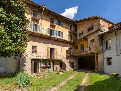 Cascinale in Via Umberto I, Castelnuovo Don Bosco (AT)