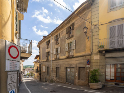 Cascinale in Via Umberto I, Castelnuovo Don Bosco (AT)