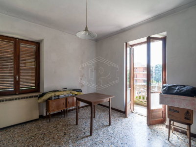 Casa indipendente con terreno in Via San Bartolomeo, Riva presso Chieri (TO)