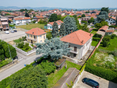 Casa indipendente con terreno in Via San Bartolomeo, Riva presso Chieri (TO)