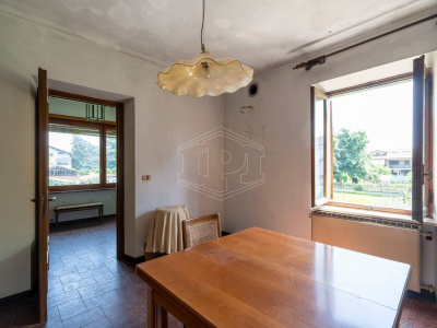 Casa indipendente con terreno in Via San Bartolomeo, Riva presso Chieri (TO)