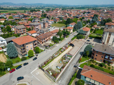 Rustico con tettoia e giardino in Via San Bartolomeo, Riva presso Chieri (TO)