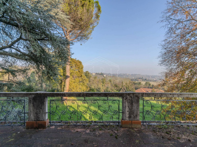 Cascinale in Strada Rosero, Pecetto Torinese (TO)