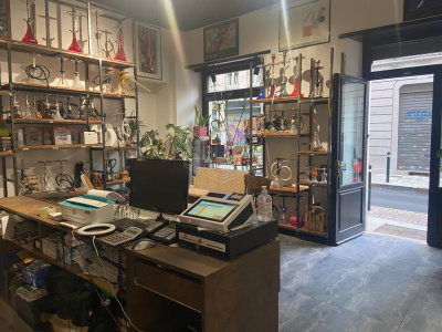 Locale commerciale in Via Fratelli Calandra 11-Torino
(TO)