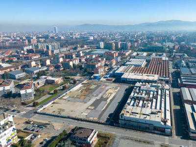 Complesso industriale in Via Pininfarina 14/18 - Grugliasco (TO)