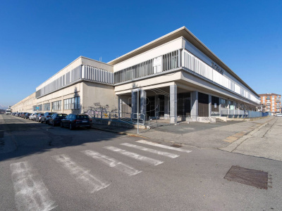 Complesso industriale in Via Pininfarina 14/18 - Grugliasco (TO)