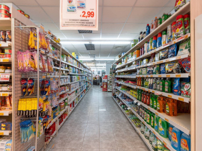 Piastra commerciale in Via Riesi, 6 - Orbassano (TO)