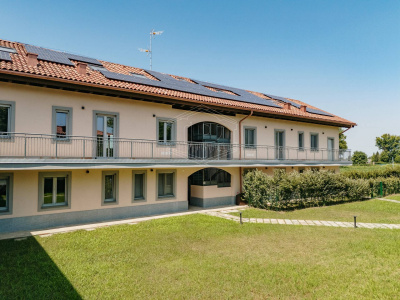 Villa a schiera con giardino in Via Per Carpiano - Melegnano (MI)