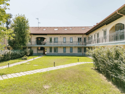 Villa a schiera con giardino in Via Per Carpiano - Melegnano (MI)