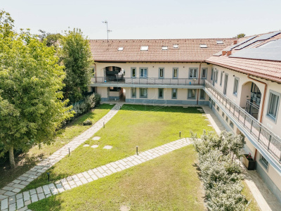 Villa a schiera con giardino in Via Per Carpiano - Melegnano (MI)