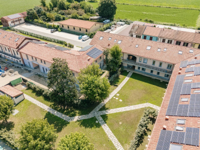 Villa a schiera  con giardino in Via Per Carpiano - Melegnano (MI)