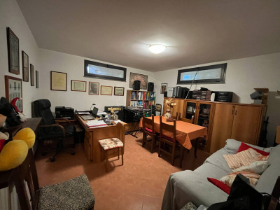 Villa con giardino in Classe En. A2 in Via della Pace  - Carpiano (MI)