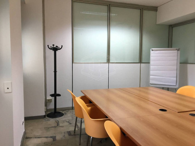 Business Center in Via Sammartini 33 - Milano (MI)