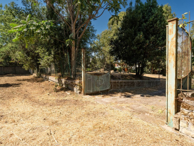 Villa Unifamiliare con giardino privato, Via Torre Ranieri, Napoli (NA)