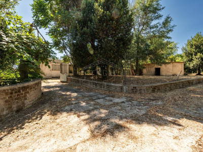 Villa Unifamiliare con giardino privato, Via Torre Ranieri, Napoli (NA)