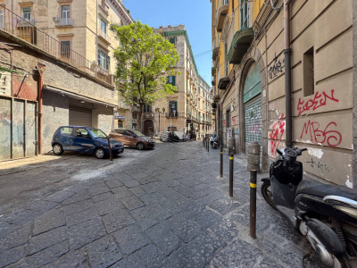 Trilocale in Via dei Pellegrini 11, Napoli  (NA)