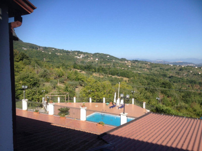 Villa con piscina e giardino in Via Macchianella 19, Castelvetere (AV)