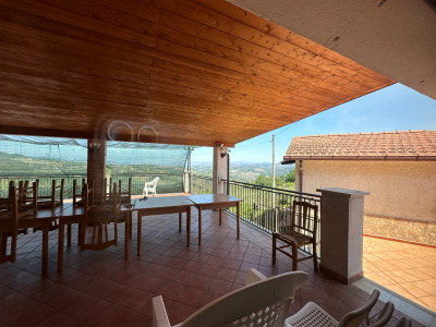 Villa con piscina e giardino in Via Macchianella 19, Castelvetere (AV)