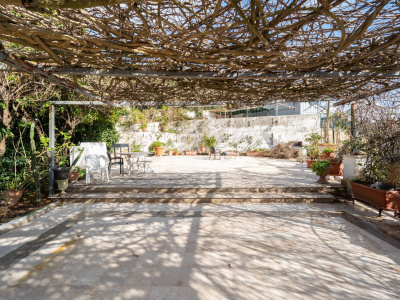 Villa con vista mare in Via San Gennaro Antignano, Pozzuoli (NA)