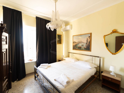 Villa con vista mare in Via San Gennaro Antignano, Pozzuoli (NA)