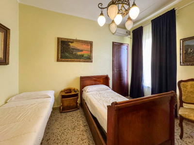 Villa con vista mare in Via San Gennaro Antignano, Pozzuoli (NA)