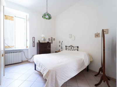 Appartamento in Viale Villa S. Maria 33, Napoli (NA)