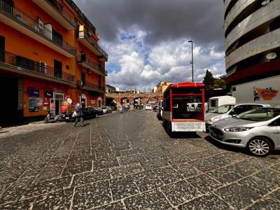 Locale commerciale in Via Nicola Nicolini 68, Napoli (NA)