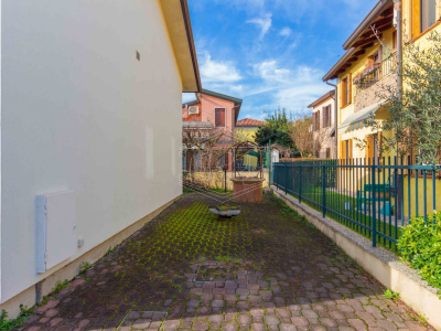 casa singola con giardino a Voltabarozzo (PD)