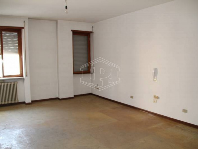 Studio/ufficio in via Baccarini, Schio (VI)