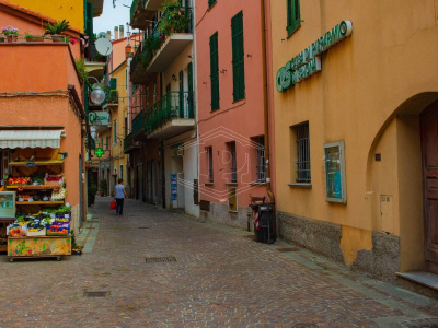 Piazza Cavour, Vado Ligure  (SV)