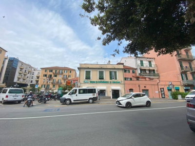 Piazza Cavour, Vado Ligure  (SV)