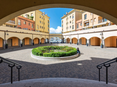 Locale commerciale, Via Luigi Cibrario, Sestri Ponente (GE)