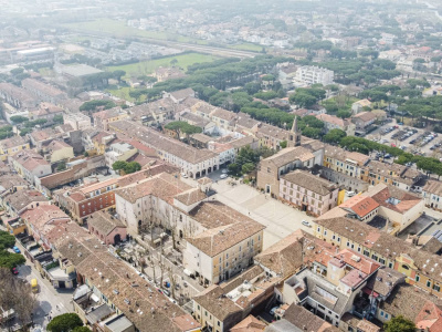 Complesso Immobiliare "Ex Direzione Saline" in Corso Mazzini a Cervia (RA) - Centro storico