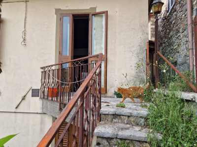 Quadrilocale con giardino a Vallico di Sopra - Fabbriche di Vergemoli (LU)