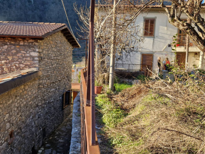 Quadrilocale con giardino a Vallico di Sopra - Fabbriche di Vergemoli (LU)