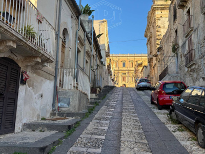 Appartamento in Ronco Magnano a NOTO (SR). Centro Storico