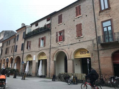 Ampio Ufficio in Centro Storico a Ferrara - Porta Reno