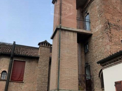 Ampio Ufficio in Centro Storico a Ferrara - Porta Reno