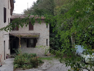 Quadrilocale in casale, località Quercia-Marzabotto (BO) - Gardelletta