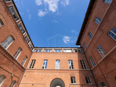 Prestigioso bilocale mansardato in Corso Raffaello 28 - Torino (TO)