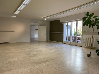 Locale Commerciale in zona Beccaria - Firenze (FI)