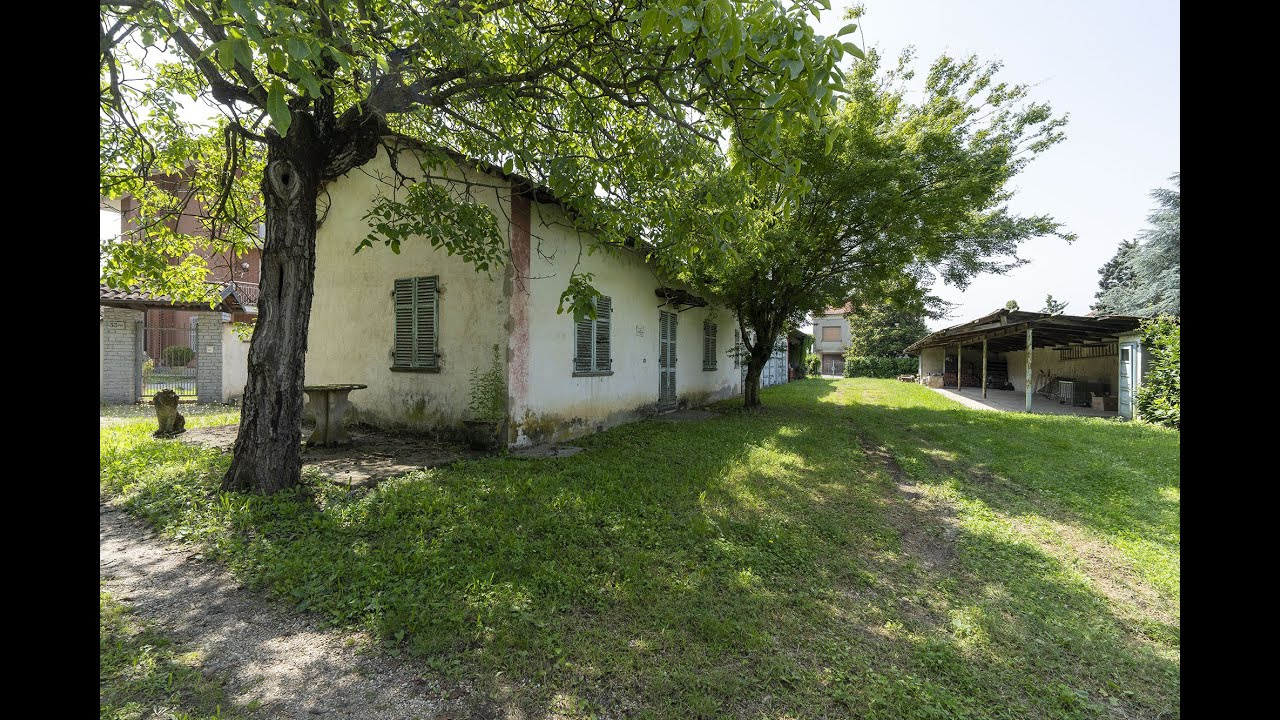 Rustico con tettoia e giardino in Via San Bartolomeo, Riva presso Chieri (TO)